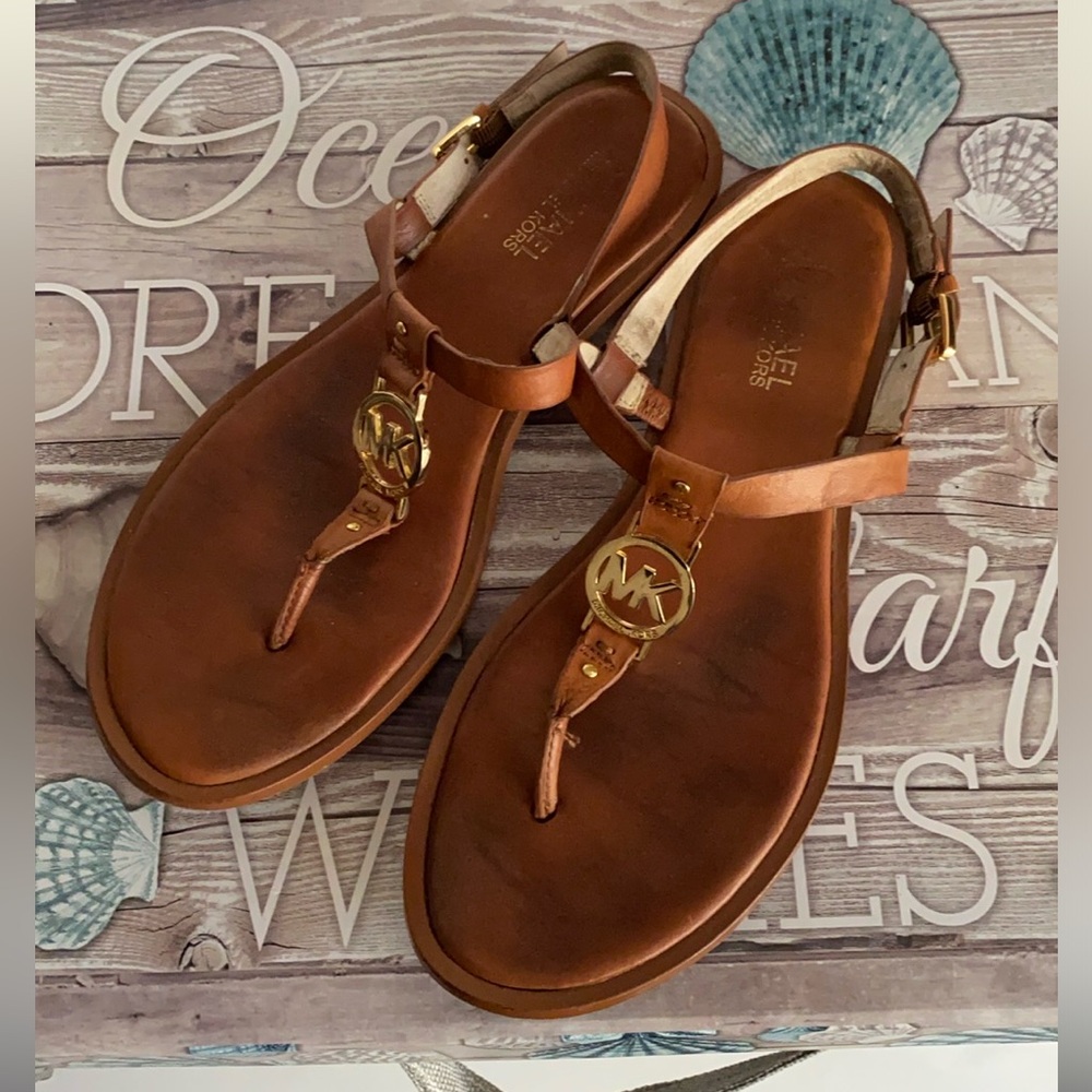 Michael Kors Sandals 🔥